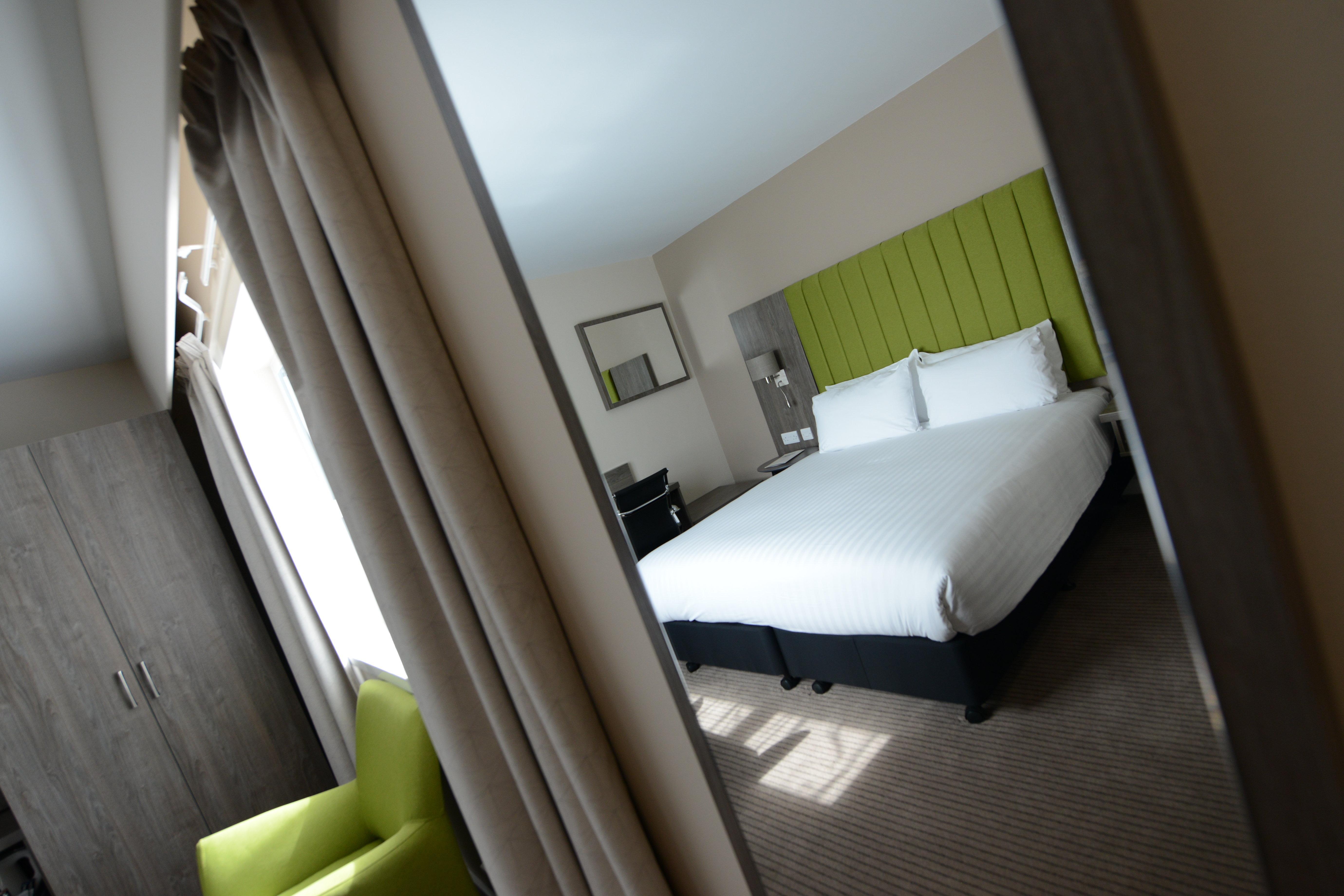 Holiday Inn Wolverhampton - Racecourse, an IHG Hotel Exterior foto