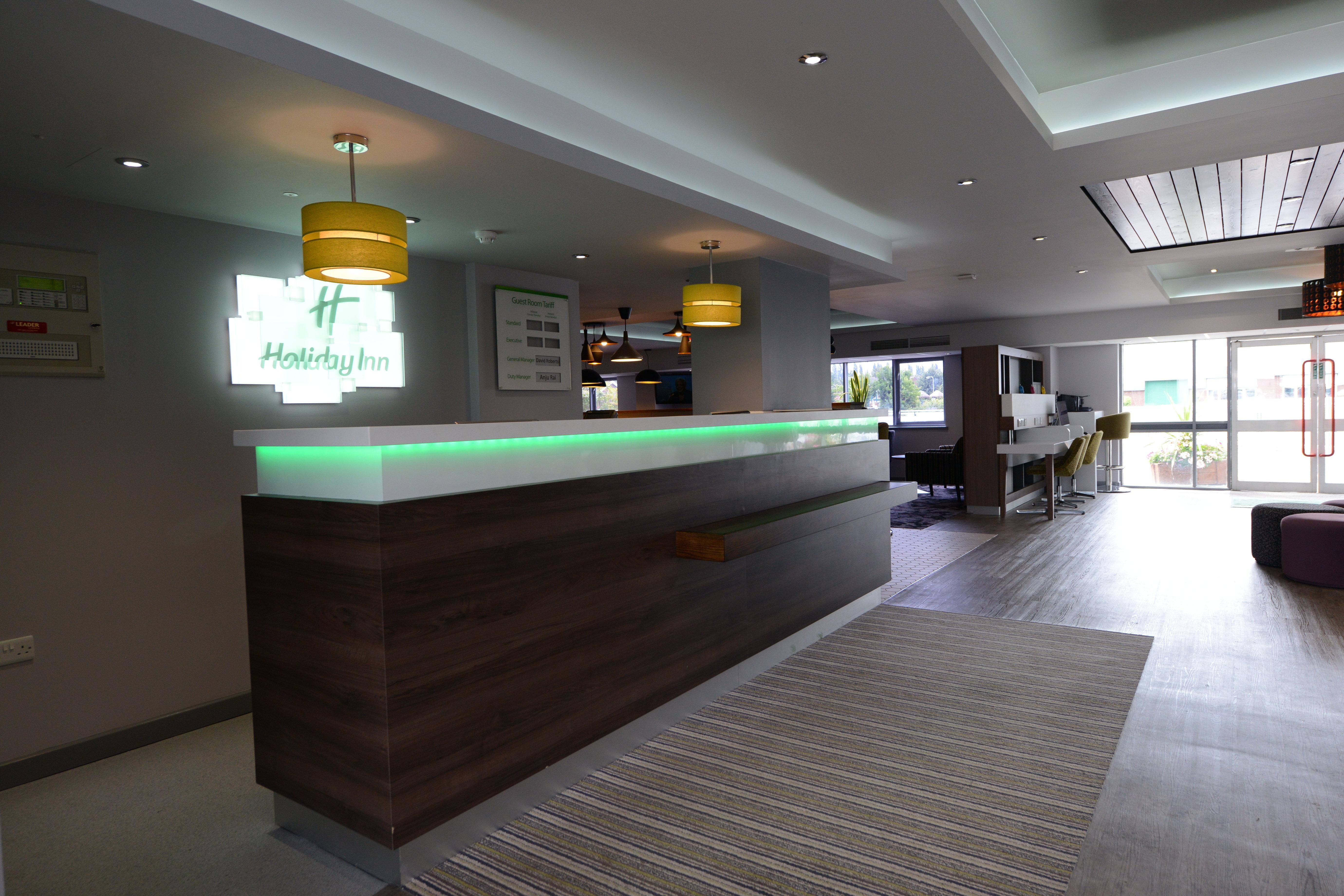 Holiday Inn Wolverhampton - Racecourse, an IHG Hotel Exterior foto