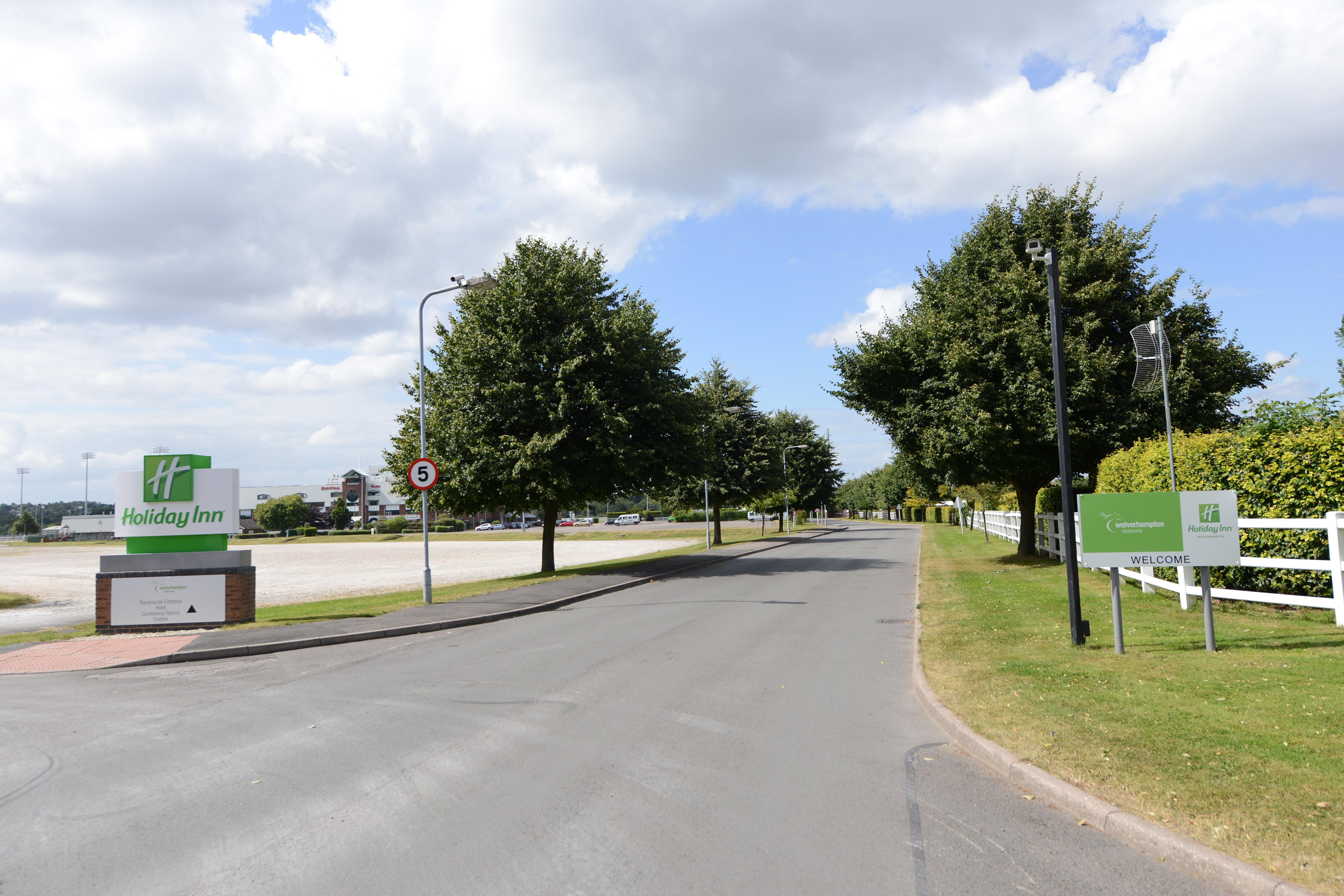 Holiday Inn Wolverhampton - Racecourse, an IHG Hotel Exterior foto