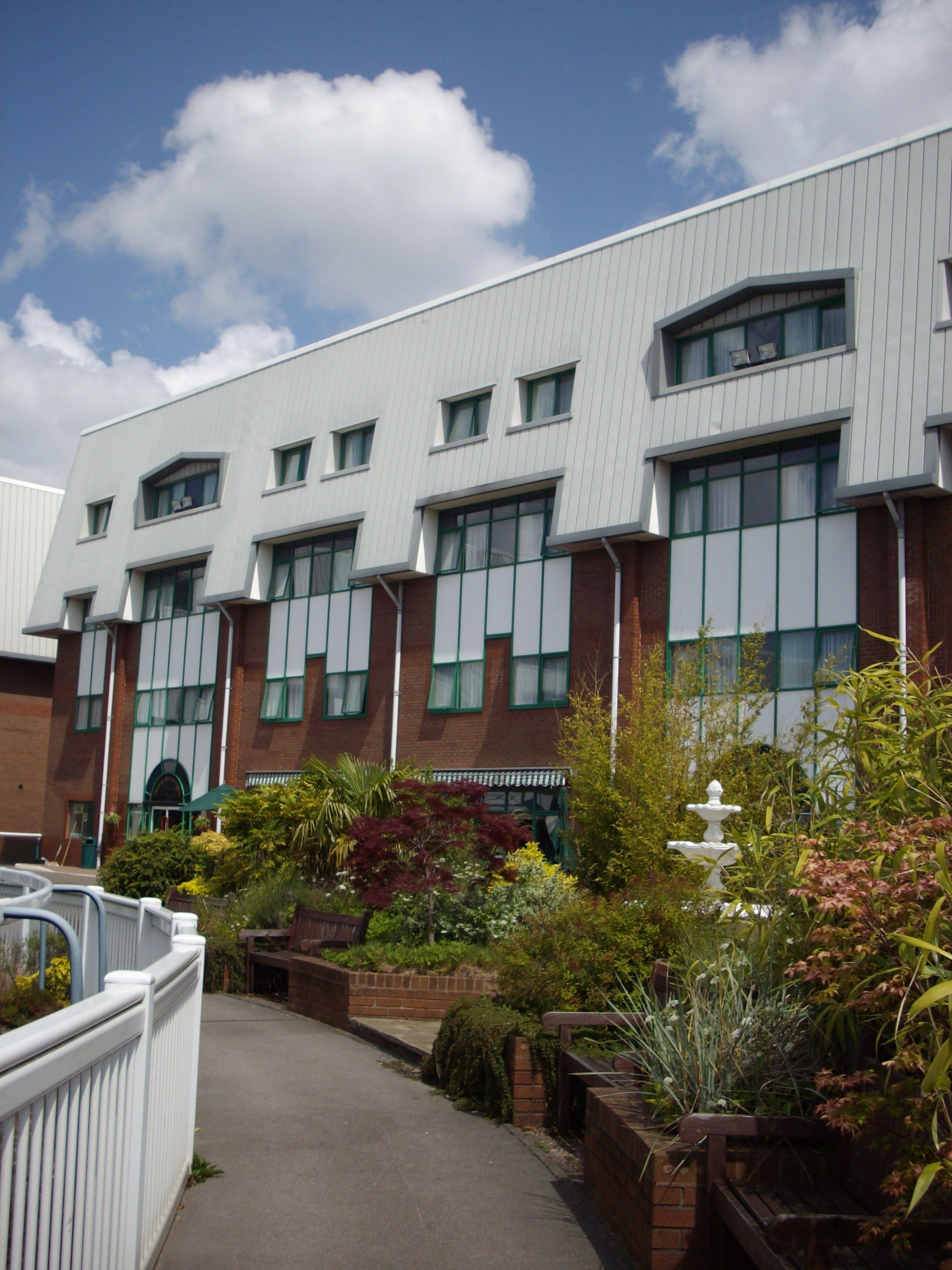 Holiday Inn Wolverhampton - Racecourse, an IHG Hotel Exterior foto
